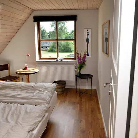 Tvilumgard * Fårvang